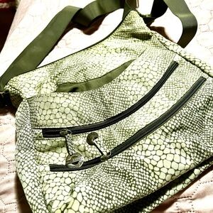 Green Snake Print Crossbody Bag travelon